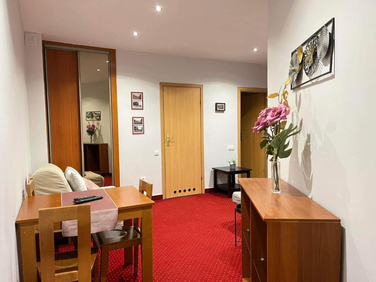 Apartament Warszawa Centrum Helvetia Plus ภายนอก รูปภาพ