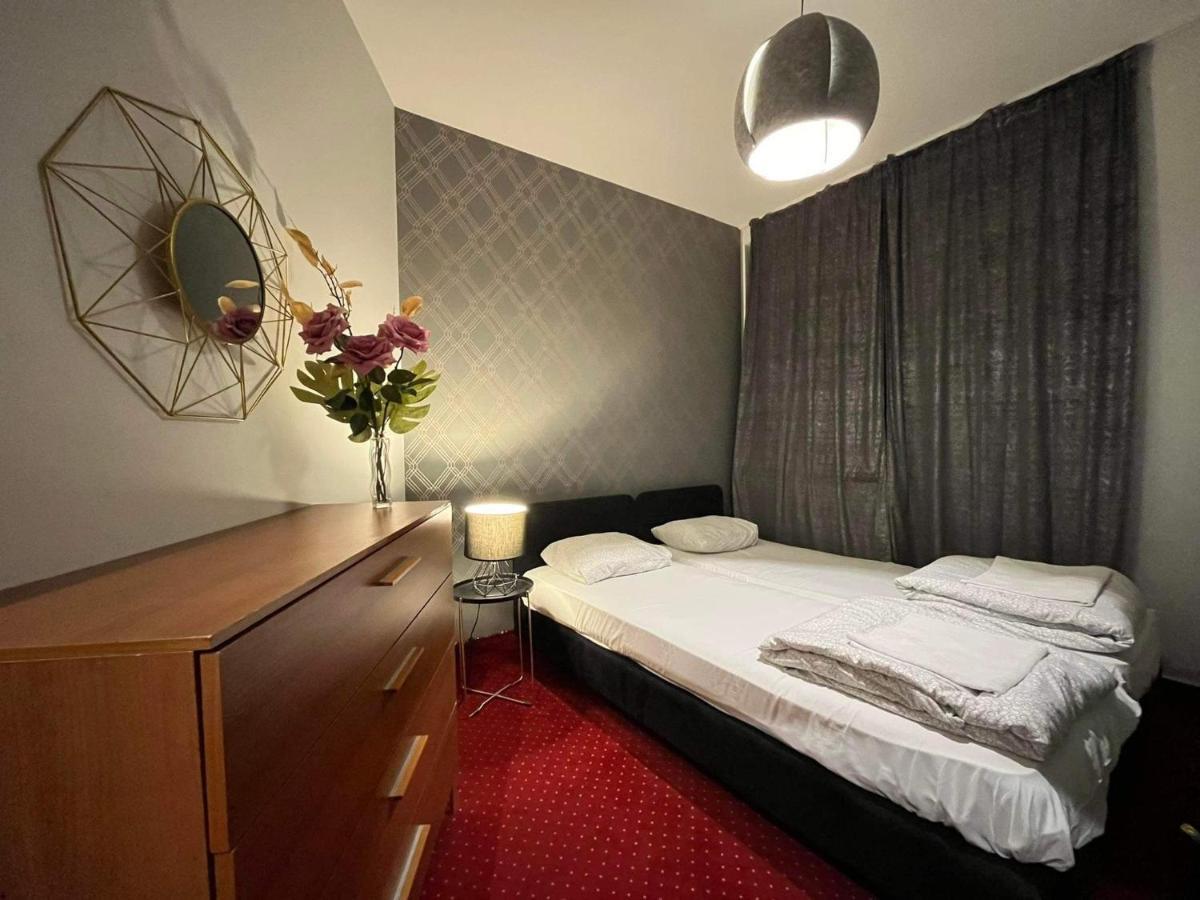 Apartament Warszawa Centrum Helvetia Plus ภายนอก รูปภาพ